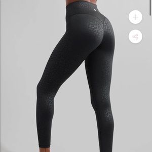 Buff Bunny leggings